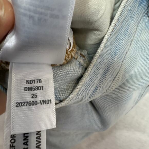 NWT Madewell 25 XS Relaxed Denim Shorts Essen Wash Distressed Retro Summer Cute - Picture 10 of 11